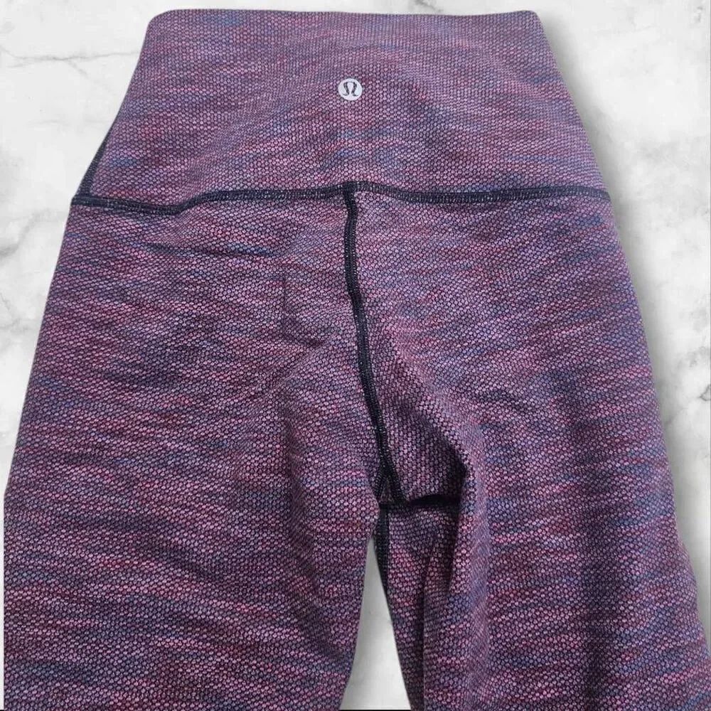 Lululemon Size 4 High Rise Wunder Under - Picture 3 of 3